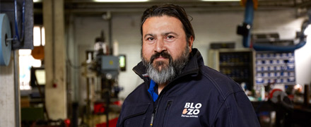 De opleider van Blozo: Derya Sahinci